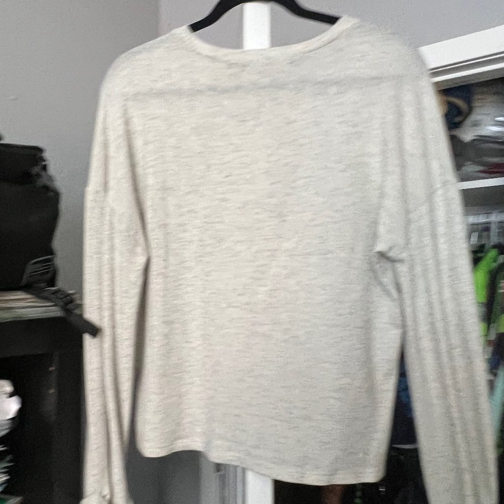 Comfy soft Project Social T sweater - medium